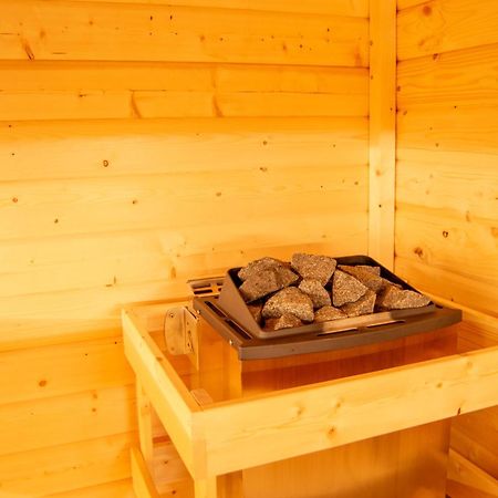 Wellness Mitten In Der Wasserfallstadt Triberg Triberg im Schwarzwald Bagian luar foto