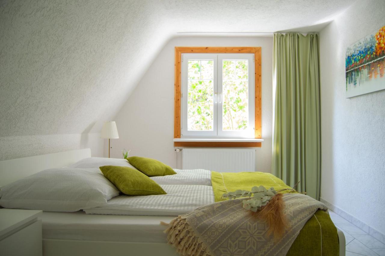 Wellness Mitten In Der Wasserfallstadt Triberg Triberg im Schwarzwald Bagian luar foto